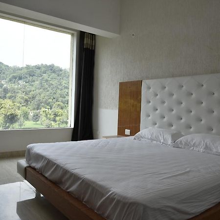 Hill Paradise Hotel Nagchala Luaran gambar