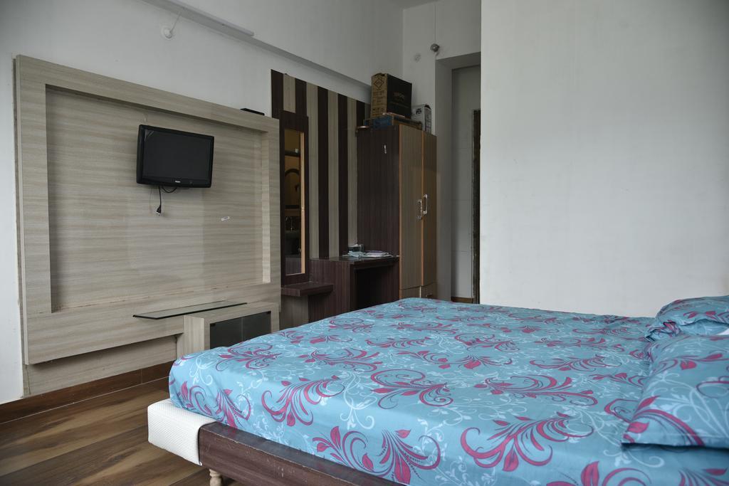 Hill Paradise Hotel Nagchala Luaran gambar
