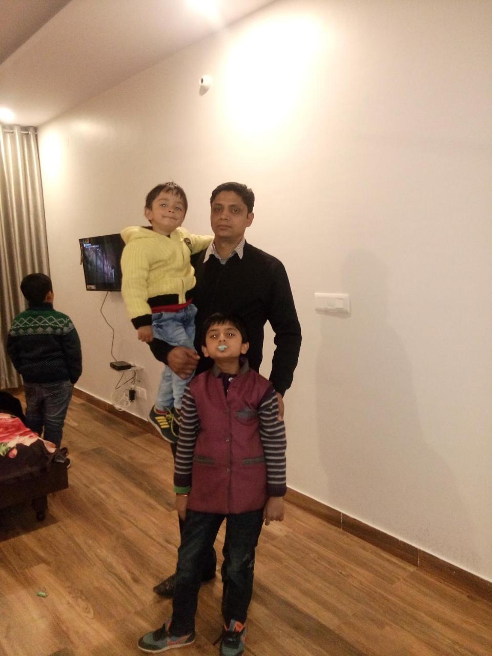 Hill Paradise Hotel Nagchala Luaran gambar